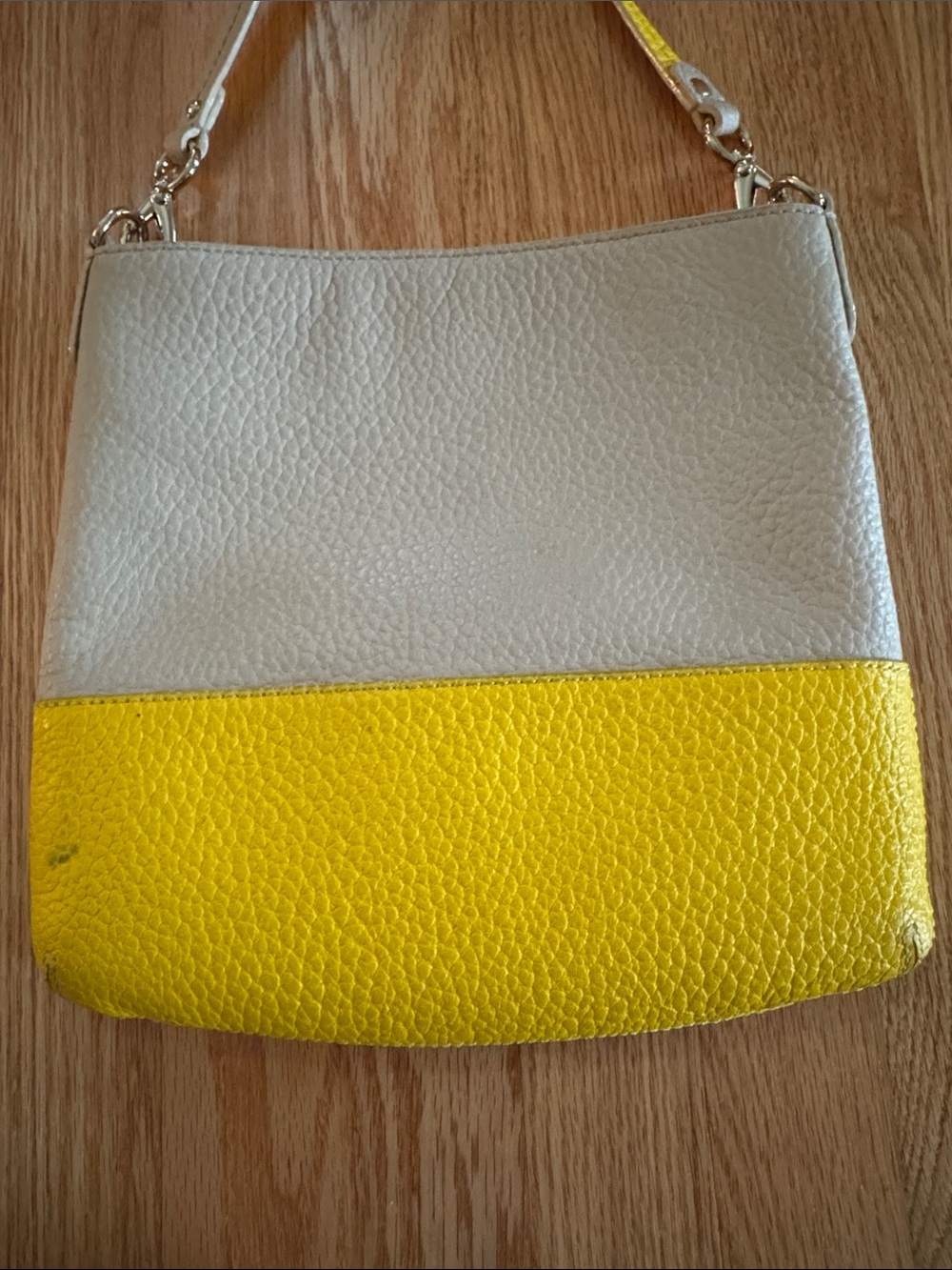 Kate Spade Grove Court Cora Yellow and Cream Colorblock Crossbody purse - Picture 4 of 11